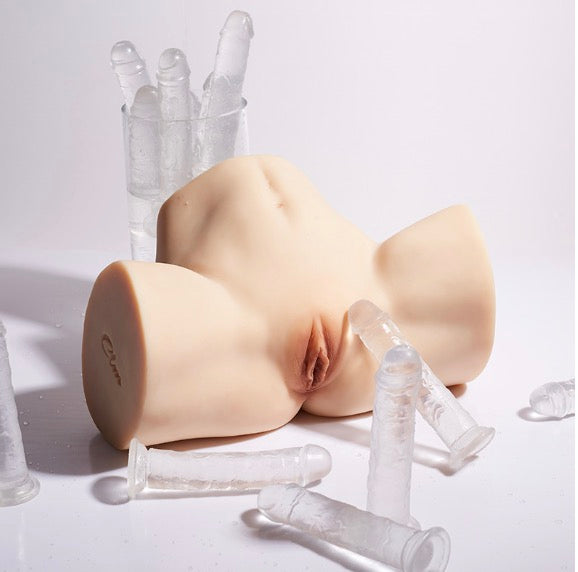 Buttocks R5 – Supreme Softness, Burning Welcome
