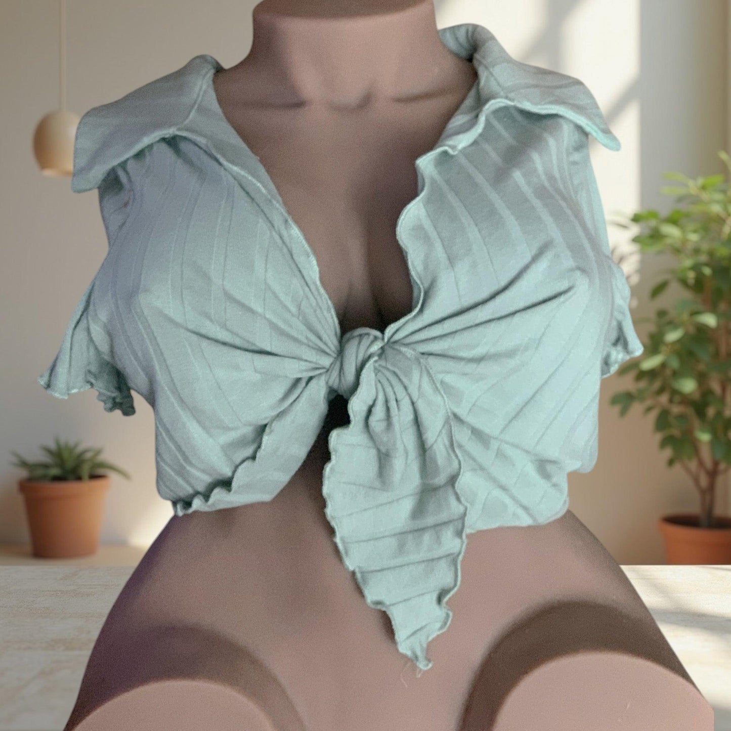 Light green tie-front crop shirt for Tantaly doll - Concept Beauty