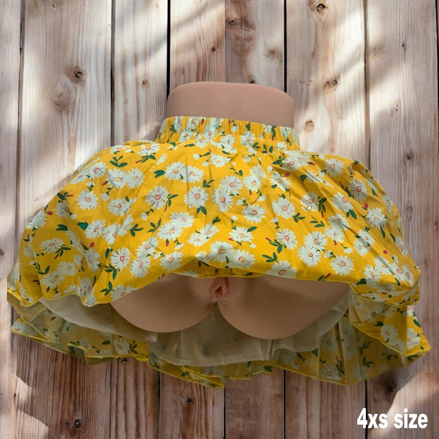 Jupe jaune à fleur - Concept Beauty