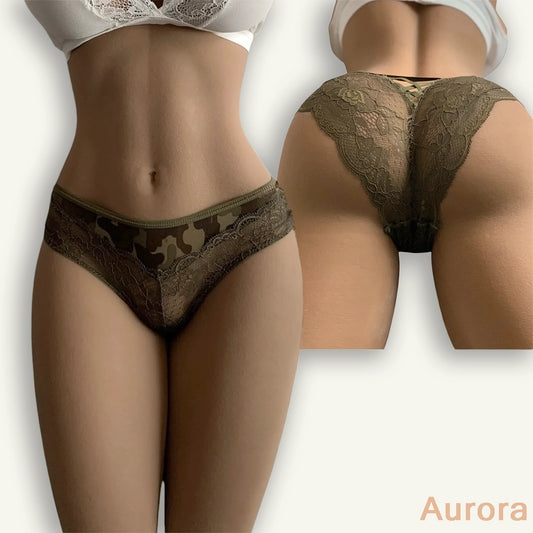 Camouflage &amp; Spitzenhöschen – Entwaffnende Versuchung