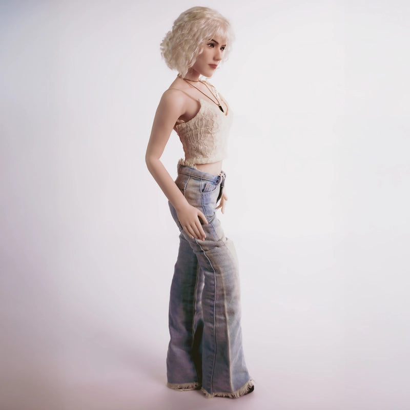 Tara – Mini poupée silicone – silhouette fine et réaliste Si60s