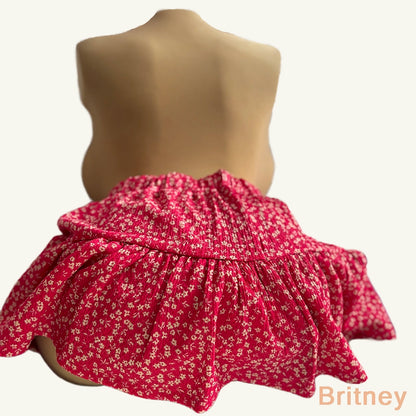 Jupe Rouge Fleurie – Coupe Courte, Esprit Estival