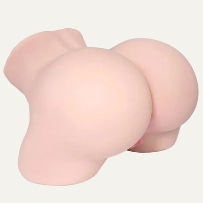 Caroline – Temptation Incarnate