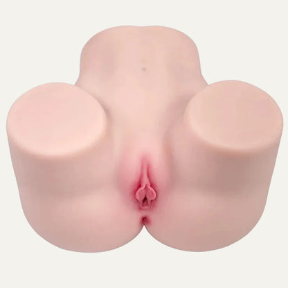 Caroline – Temptation Incarnate