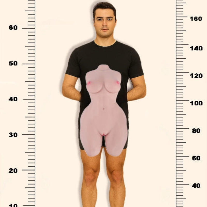 Hannah – Sinnliche Athletin mit muskulösem Bogen