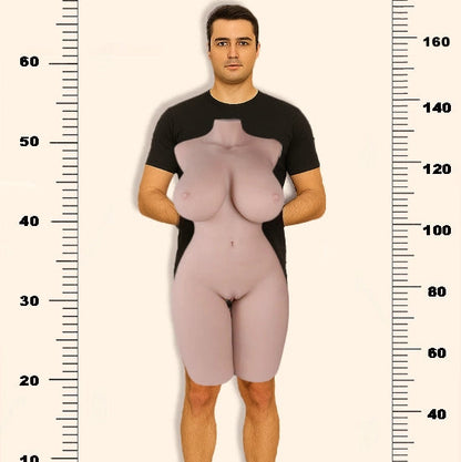 Monroe 2.0–The Sensual Beauty in Every Detail