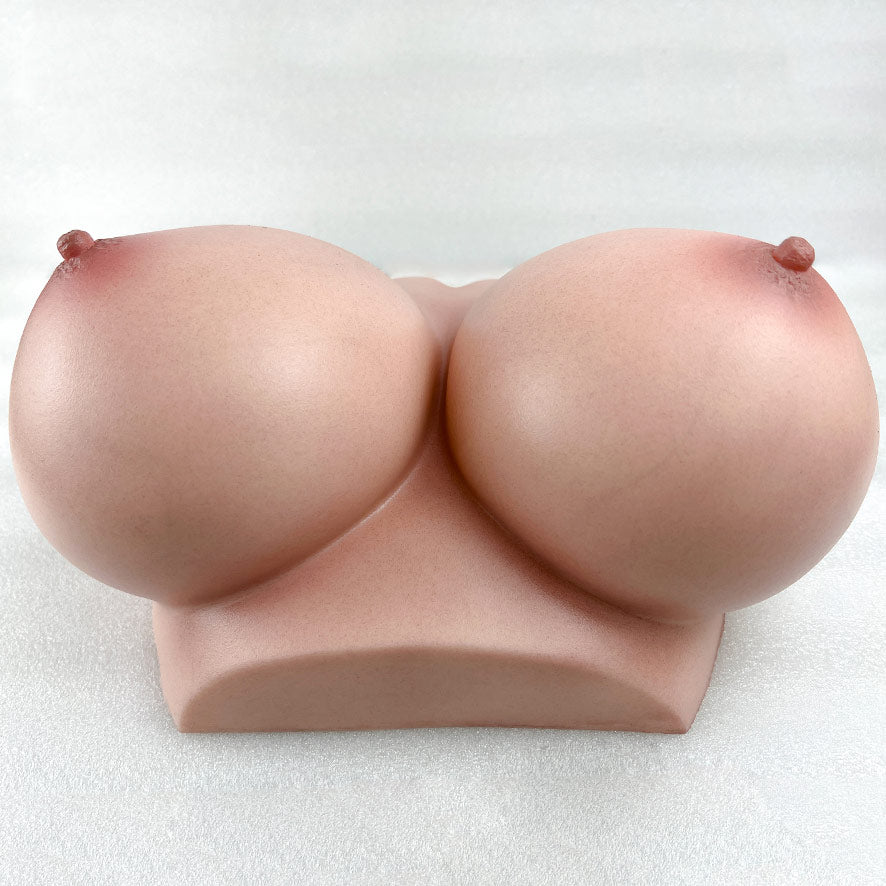 Si-B-86 – XXL Realistic Breasts Sex Torso